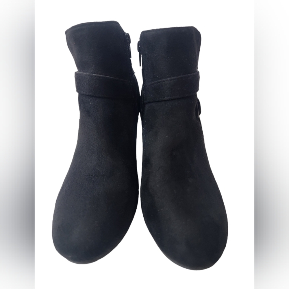 Alexis Bendel woman's size 9 Heeled (3") zip-up boots. - Picture 7 of 10